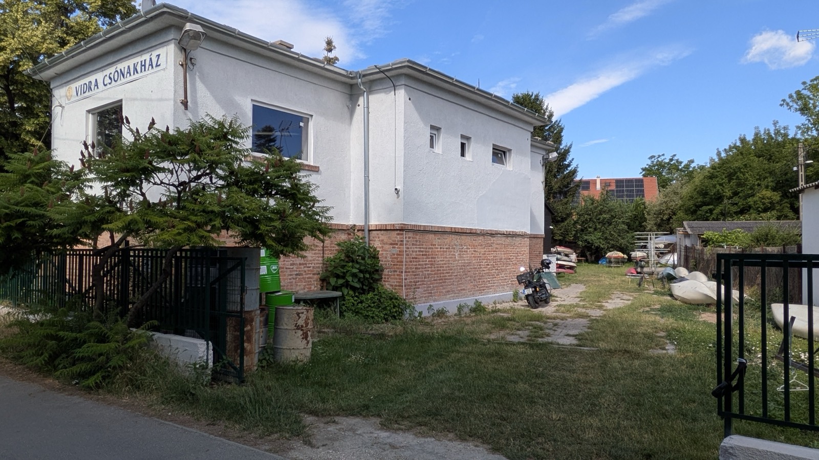 Galériafotó a Vidra Csónakházról 54